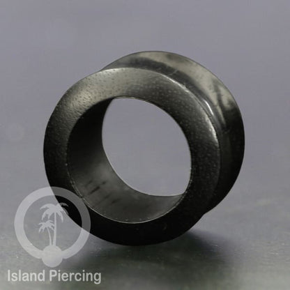 Anting Tindik Ear tunnel buatan tangan dari kayu Sono dan Kayu Arang.