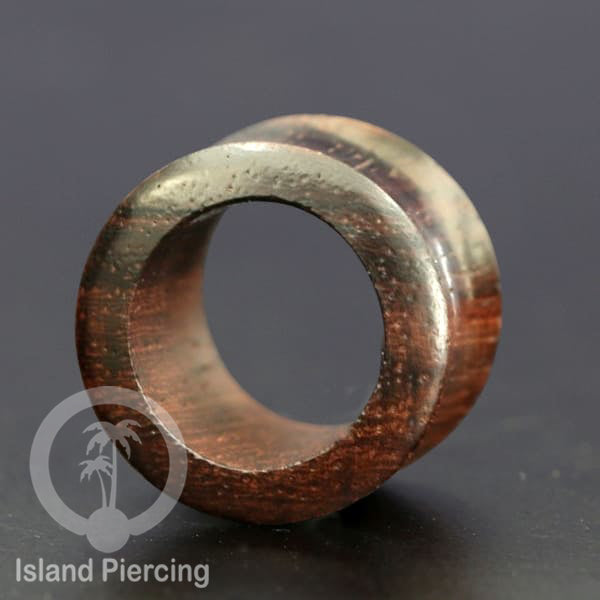 Anting Tindik Ear tunnel buatan tangan dari kayu Sono dan Kayu Arang.