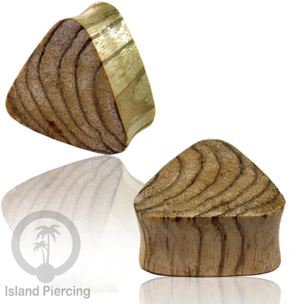 Plug tindik Segitiga dari kayu Sono dan Kayu Arang, Triangle shaped Wood Plug Piercing