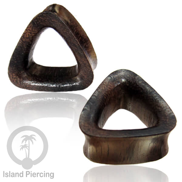 Plug Bolong Tindik Segitiga Triangle shaped Wooden Flesh Tunnel, Bali Style plug