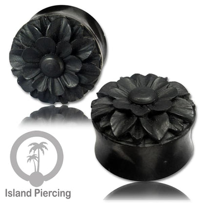 Plug kayu yang ukir pakai tangan. Banyak pilihan tindik kayu dan Earr tunnels