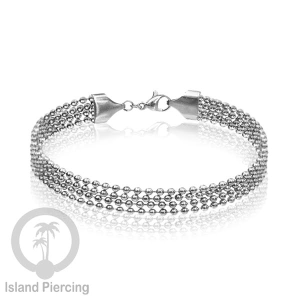 Gelang Tangan dari baja stainless warna silver. Model lebar 3-5 rantai.