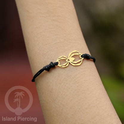 Gelang Tangan dari baja Stainless Steel warna gold banyak pilihan desain yang asyk, cocok untuk semua umur