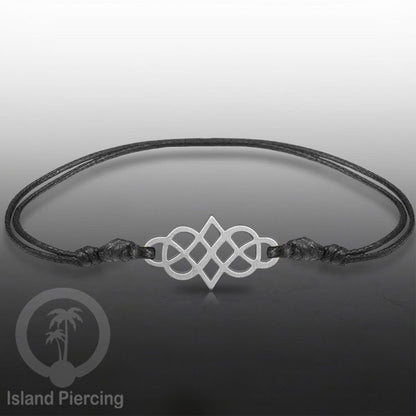 Gelang Tangan dari baja Stainless warna silver dengan pilihan desain yang cocok untuk semua umur