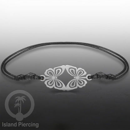 Gelang Tangan dari baja Stainless warna silver dengan pilihan desain yang cocok untuk semua umur
