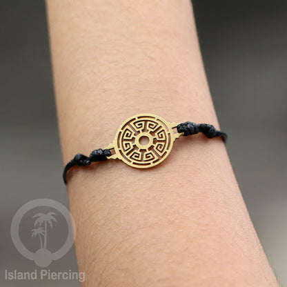 Gelang Tangan dari baja Stainless warna gold dengan pilihan desain yang cocok untuk semua umur