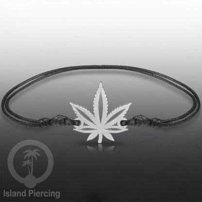 Gelang Tangan unik dari Stainless Steel warna silver tersedia pilihan desain yang istemewa