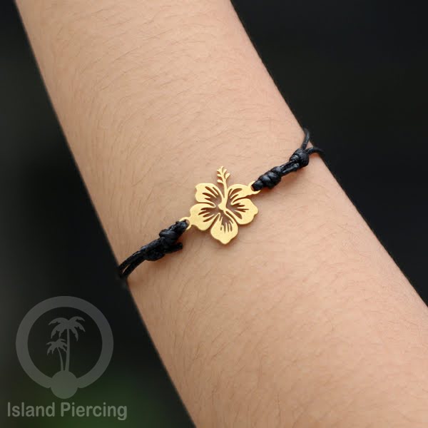 Gelang Tangan unik dari Stainless Steel warna gold tersedia pilihan desain yang istemewa