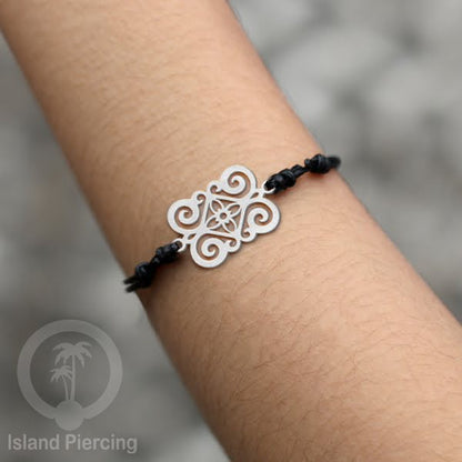 Gelang Tangan unik dari Stainless Steel warna silver tersedia pilihan desain yang istemewa
