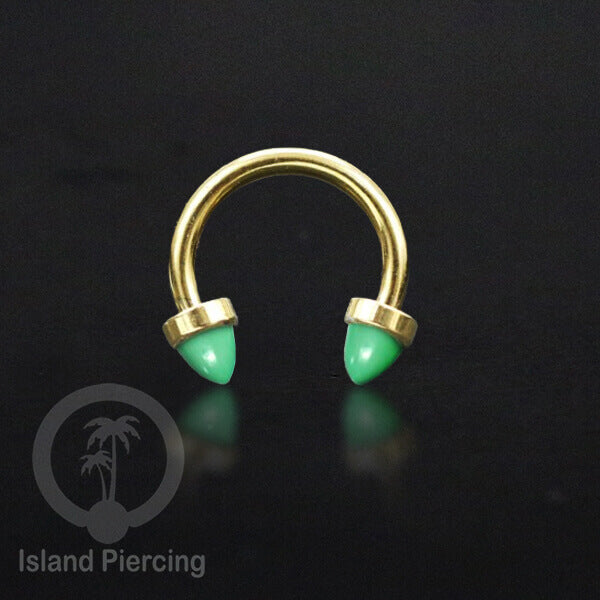 Circular Barbell Piercing dan Septum Jewelry warna gold dengan batu bentuk peluru