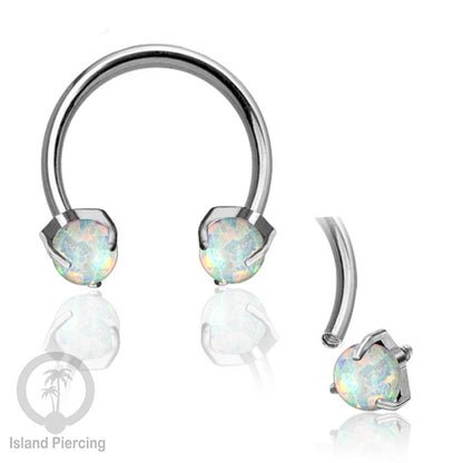 Circular Barbell Piercing dan Septum Jewelry warna silver dengan batu bentuk bola