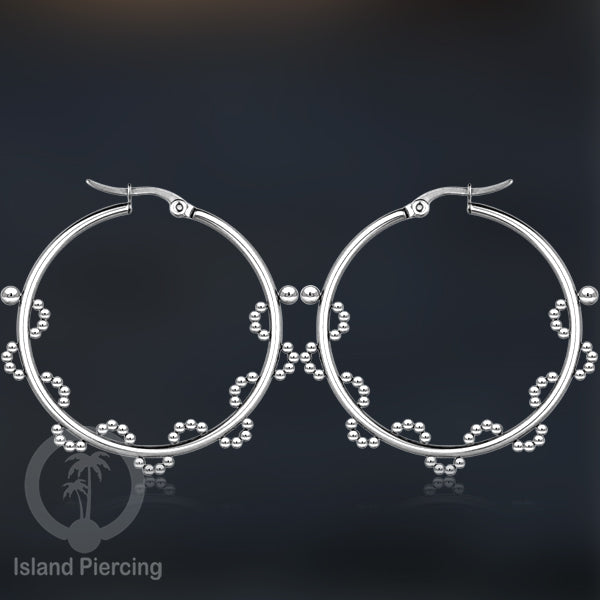 Anting Hoop stainless steel warna silver ukuran 40mm di dekorasi bola baja kecil