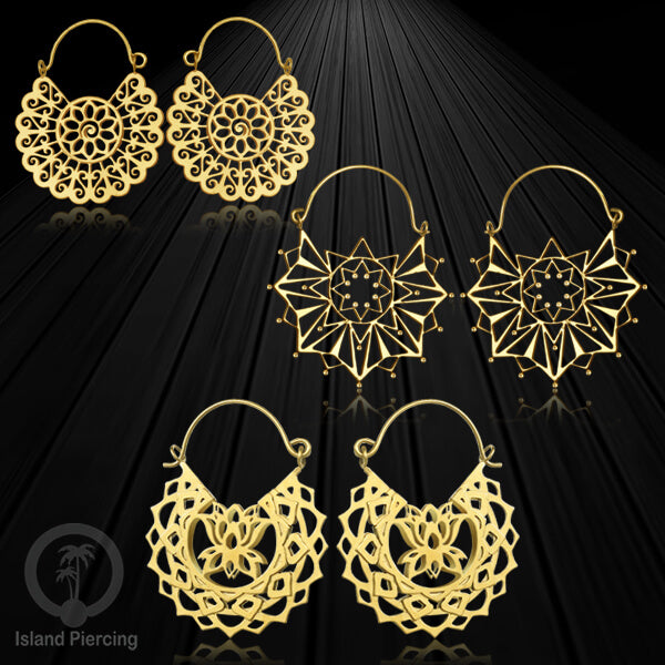 Anting stainless steel warna gold motif yang istemewa
