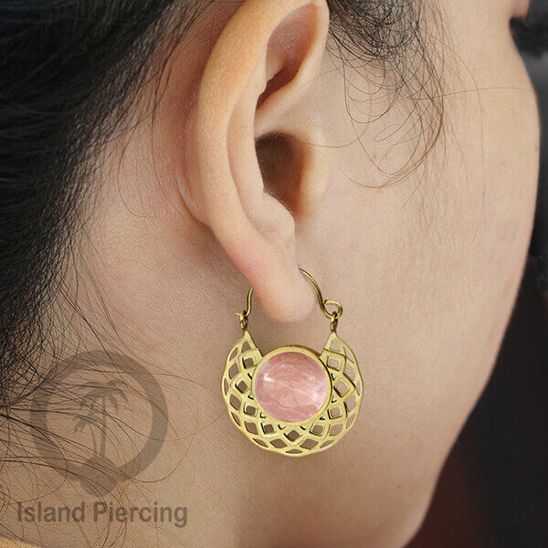 Anting stainless steel warna Gold dengan batu semi mulia asli