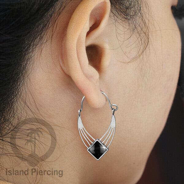 Anting stainless warna silver dengan banyak pilihan warna epoxy