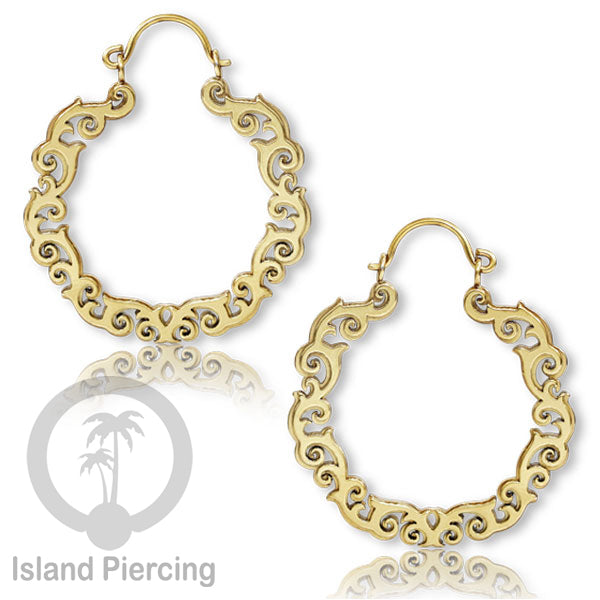 Anting stainless 3 lapis warna gold desain sangat unik, hanya tersedia di Island Piercing