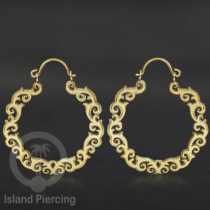 Anting stainless 3 lapis warna gold desain sangat unik, hanya tersedia di Island Piercing