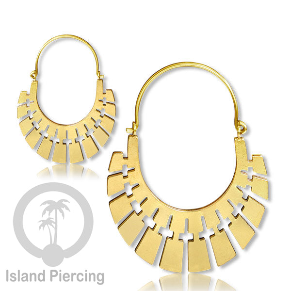 Anting stainless 3 lapis warna gold desain sangat unik, hanya tersedia di Island Piercing