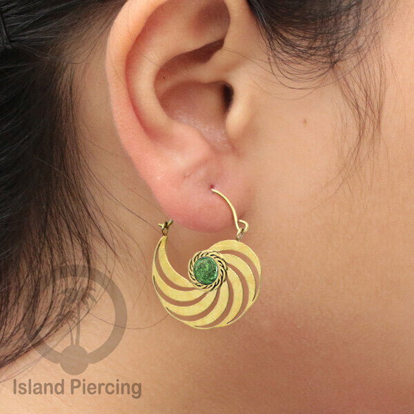 Anting stainless steel warna gold dengan epoxy banyak pilihan warna
