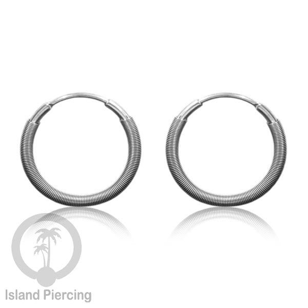 Anting Hoop Stainless desain Bali dari baja bedah warna silver, Steel Hoop Earrings