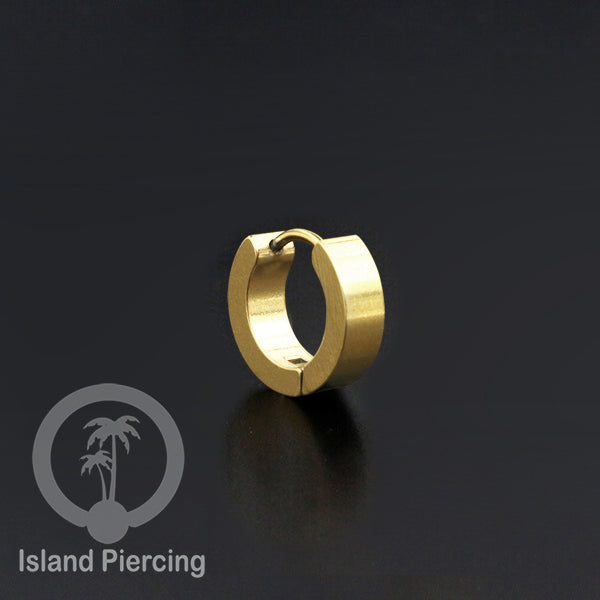Anting Hoop stainless steel Huggies ukuran sedang sampai tebal warna gold
