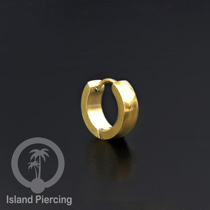Anting Hoop stainless steel Huggies warna gold dan silver desain menarik