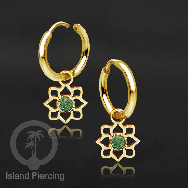 Anting Hoop warna gold dengan Charm, Hiasan Perhiasan, berisi warna epoxy atau Kristal Zirconia