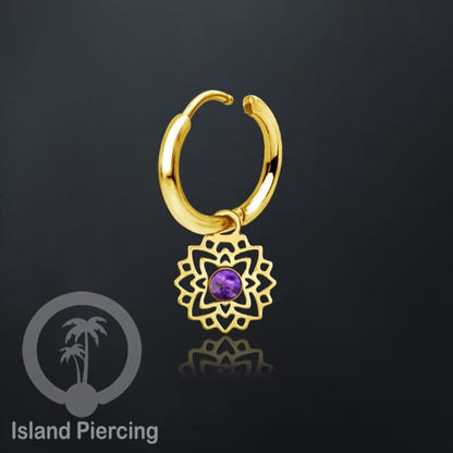 Anting Hoop warna gold dengan Hiasan Perhiasan kecil, Charm, berisi warna epoxy atau Kristal Zirconia