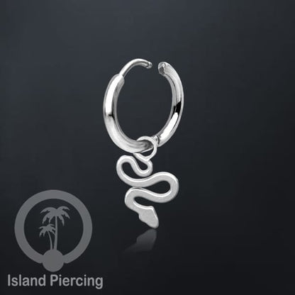 Anting Hoop Stainless Steel dengan Hiasan Perhiasan banyak pilihan model menarik warna silver
