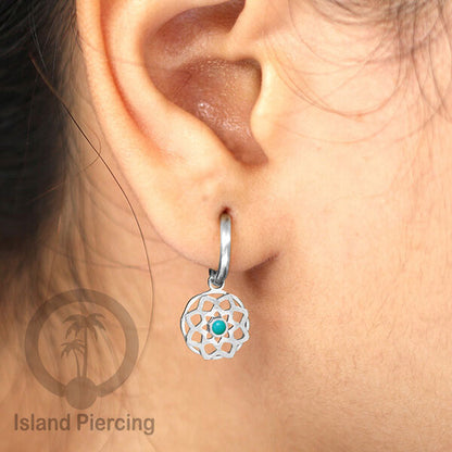Anting Hoop warna Silver dengan Hiasan Perhiasan kecil, Charm, berisi warna Epoxy yang kualitas tinggi