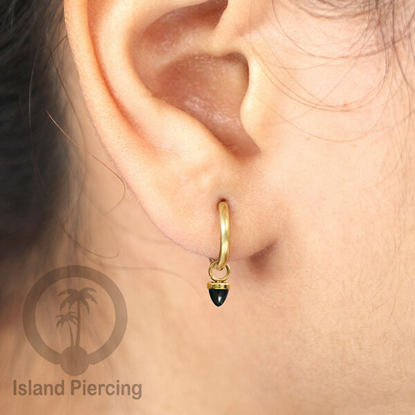 Anting Hoop warna silver dengan Hiasan Perhiasan kecil, Charm, batu atau kaca bentuk peluru sangat popular