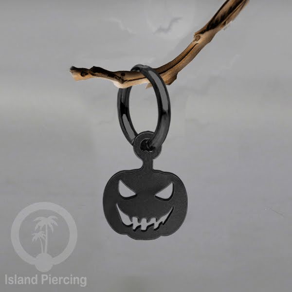 Stainless Steel Anting Hoop Ear Huggies Halloween warna hitam dengan Liontin, Charm, Tengkorak, Sihir, Laba-2