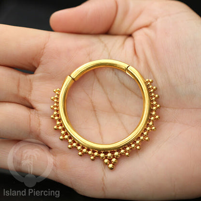 Tindik Telinga Stainless Steel Ear Weight warna gold Clicker Ring sistem magnetik dengan bola