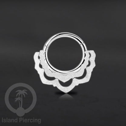 Anting Tindik Stainless Segment Ring yang unik Body Jewelry untuk Telinga dan Septum warna silver
