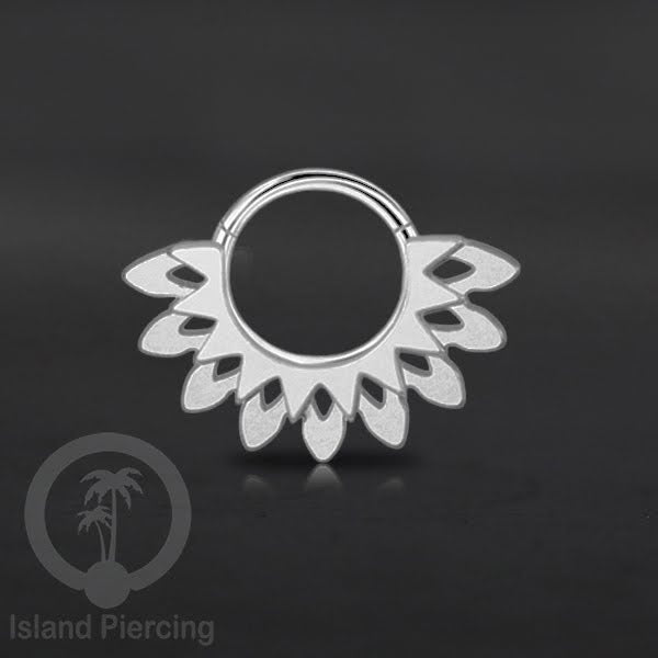 Anting Tindik Stainless Segment Ring yang unik Body Jewelry untuk Telinga dan Septum warna silver