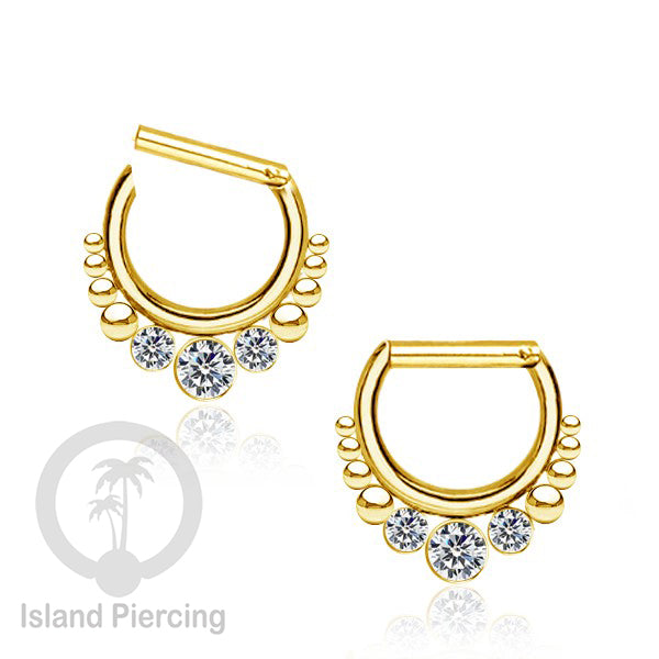 Hinged Septum Piercing clicker warna gold PVD steel dengan 3 batu semi murni