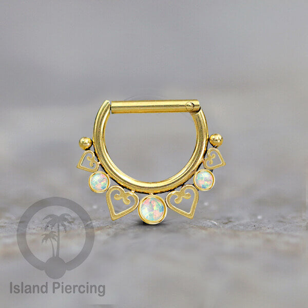 Hinged Septum Piercing clicker warna gold PVD steel dengan 3 batu dan hati kecil