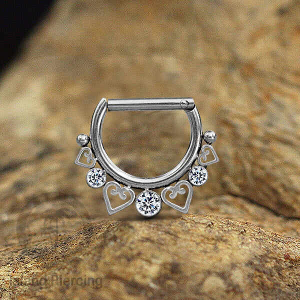 Hinged Septum clicker Piercing Hidung Stainless steel dengan 3 batu dan hati kecil