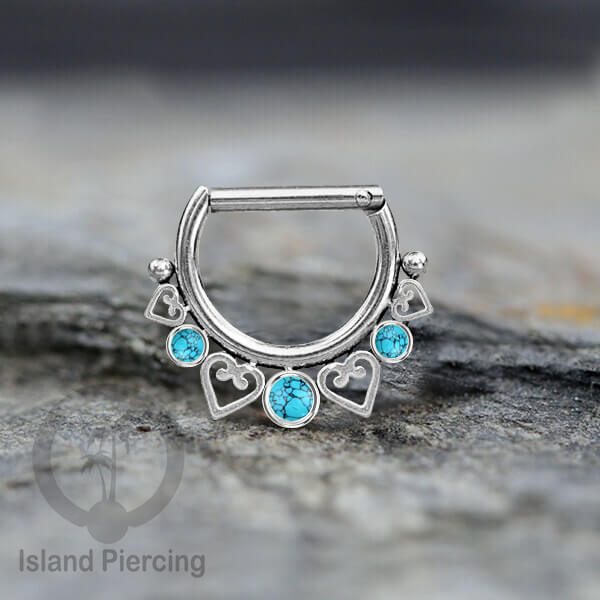 Hinged Septum clicker Piercing Hidung Stainless steel dengan 3 batu dan hati kecil