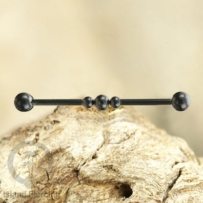 Anting Industrial Piercing stainless warna Hitam dengan banyak variasi asik