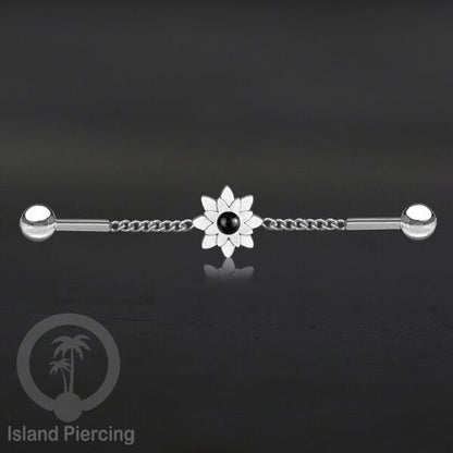 Anting Industrial Piercing Stainless rantai warna silver desain bunga dengan warna epoxy