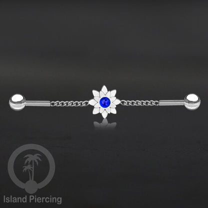 Anting Industrial Piercing Stainless rantai warna silver desain bunga dengan warna epoxy