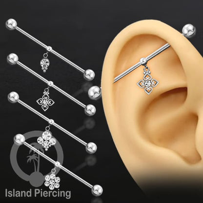 Anting Industrial Piercing stainless warna silver dengan Kristal Charm
