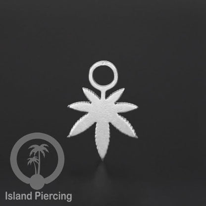 Body Jewelry Charm stainless yang bisa di pasang sebagai DIY warna silver