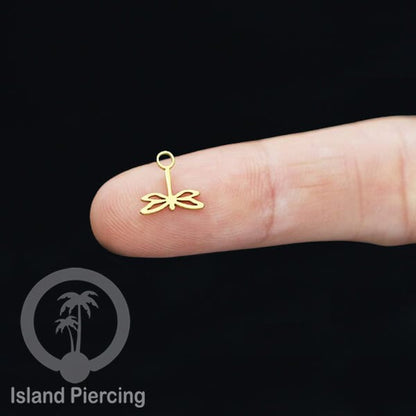 Piercing Charm Liotin Stainless warna gold yang bisa pasang di Tindik dasar semua model tersedia di toko Island Piercing