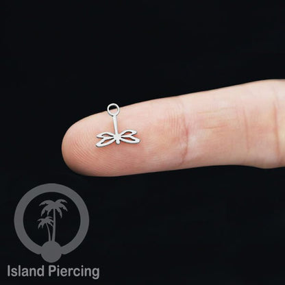Piercing Charm Liotin Stainless warna silver yang bisa pasang di Tindik dasar semua model tersedia di toko Island Piercing