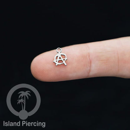 Piercing Charm Liotin Stainless warna silver yang bisa pasang di Tindik dasar semua model tersedia di toko Island Piercing