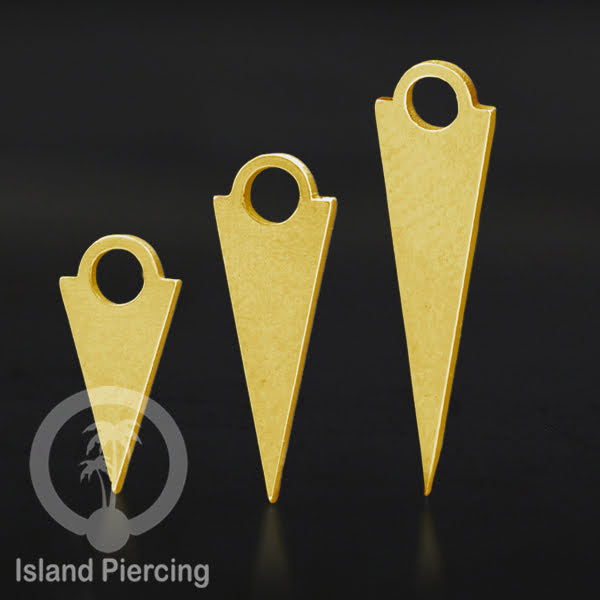 Body jewelry charm sebagai spike warna gold, untuk dekorasi anting tindik dan perhiasan biasa.