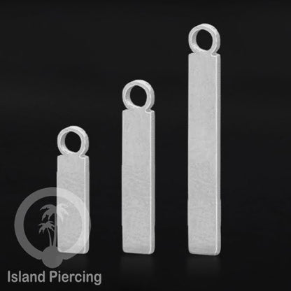 Body jewelry charm sebagai spike warna silver, untuk dekorasi anting tindik dan perhiasan biasa.