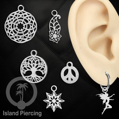 Body Jewelry Charm, liotin kecil, Stainless charm, steel charm, bracelet charm, warna silver.